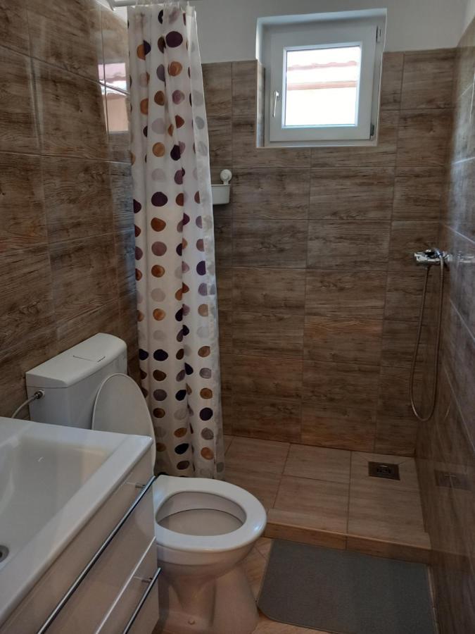 Hanna Apartman Apartment Balatonlelle Exterior foto
